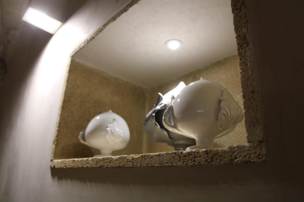 La Dimora Del Principe-Piano Terra Bed & Breakfast Trani Exterior photo