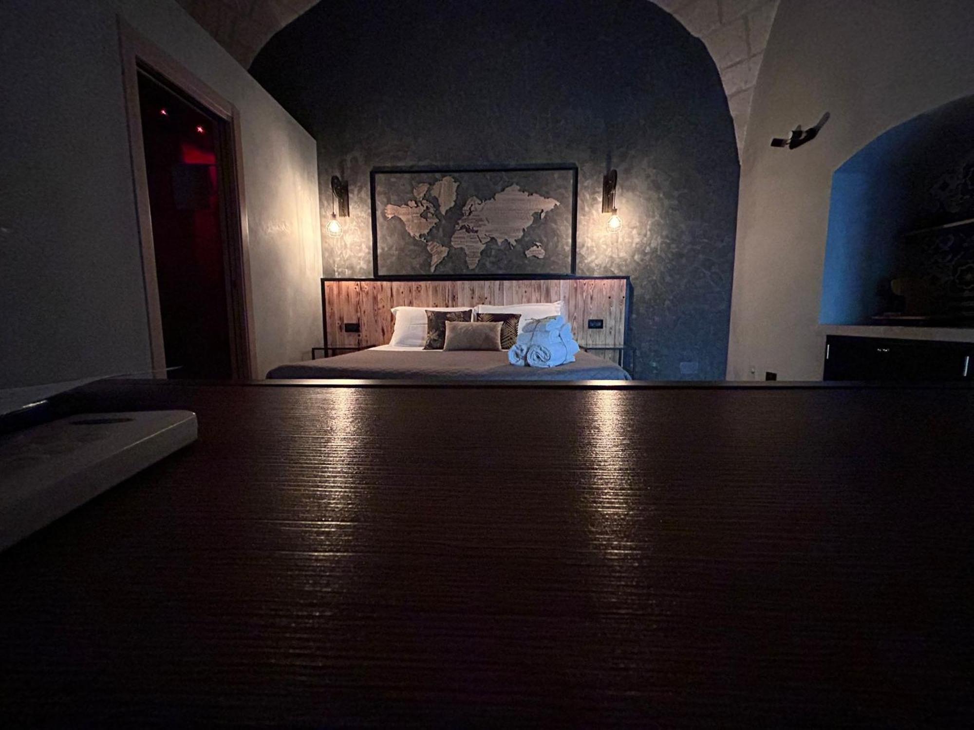La Dimora Del Principe-Piano Terra Bed & Breakfast Trani Exterior photo